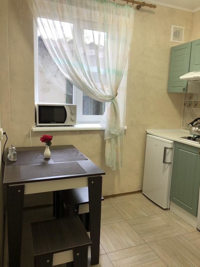 Апартаменты Гостевой дворик Одесса-5