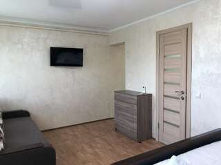 Апартаменты Гостевой дворик Одесса-2