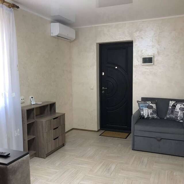 Апартаменты Гостевой дворик Одесса-32